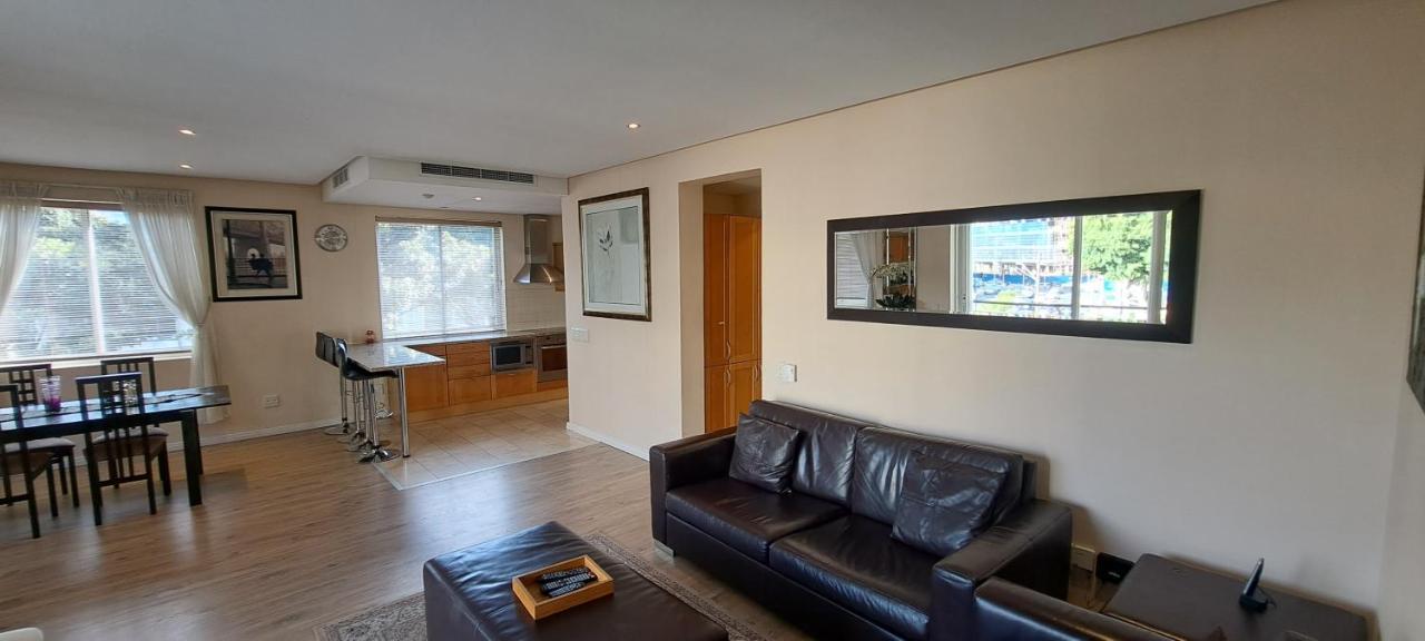 V&A Waterfront Marina Family Apartment 201 Altmore Kapstaden Eksteriør billede